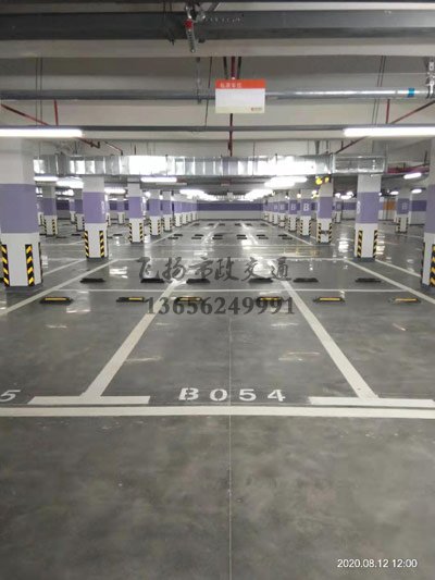 西安停車(chē)場(chǎng)車(chē)位劃線(xiàn)多少錢(qián)一個(gè)，西安停車(chē)場(chǎng)劃線(xiàn)施工的價(jià)格？