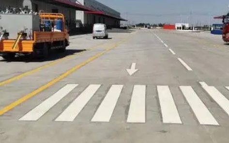 蘇州熱熔劃線和冷涂劃線價格差異為什么那么大？