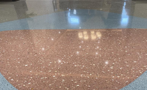 無(wú)機(jī)磨石與水磨石的區(qū)別？六大維度剖析二者差異