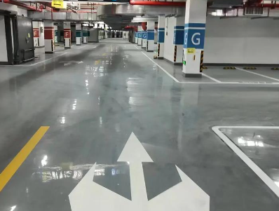 蘇州廠房地面劃線專業(yè)施工？筑牢工業(yè)安全的第一道防線